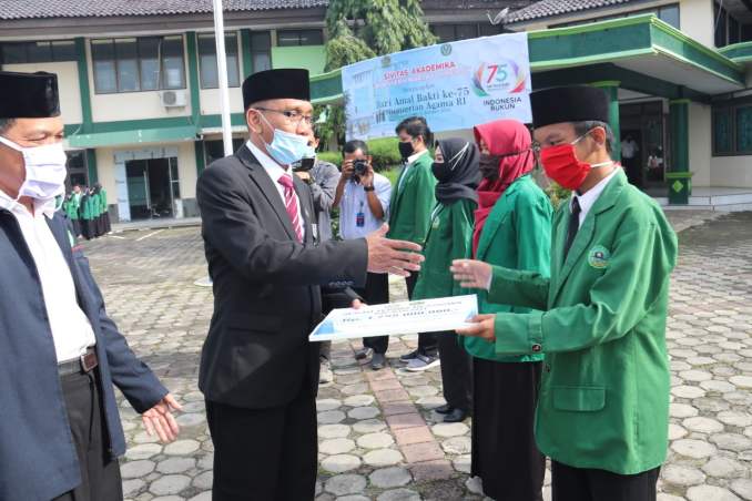 IAIN Cirebon Salurkan Miliaran Rupiah untuk Beasiswa