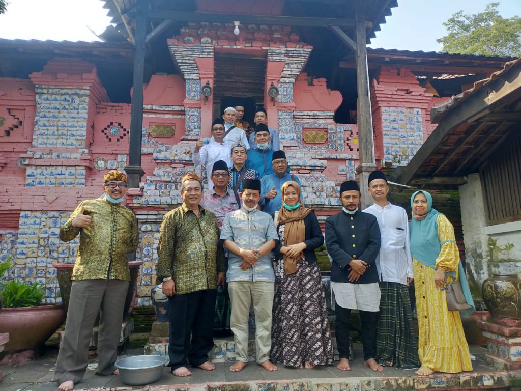 Kunjungan dari Rektor UIN Sunan Ampel Surabaya ke Fakultas UAD IAIN Syekh Nurjati Cirebon.